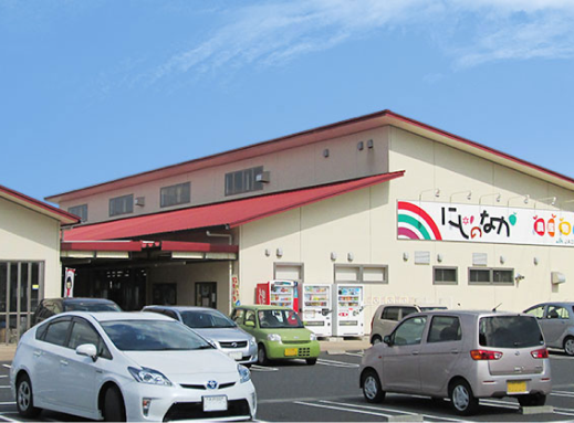 東海ファーマーズマーケット にじのなか
